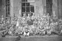 Wounded soldiers entertained by TG Milner-Gibson-Cullum